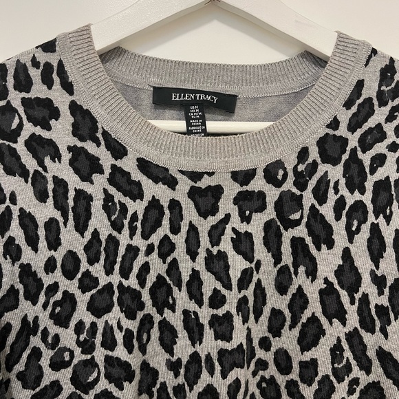 Ellen Tracy Leopard Print Crew Neck Sweater - Picture 2 of 3